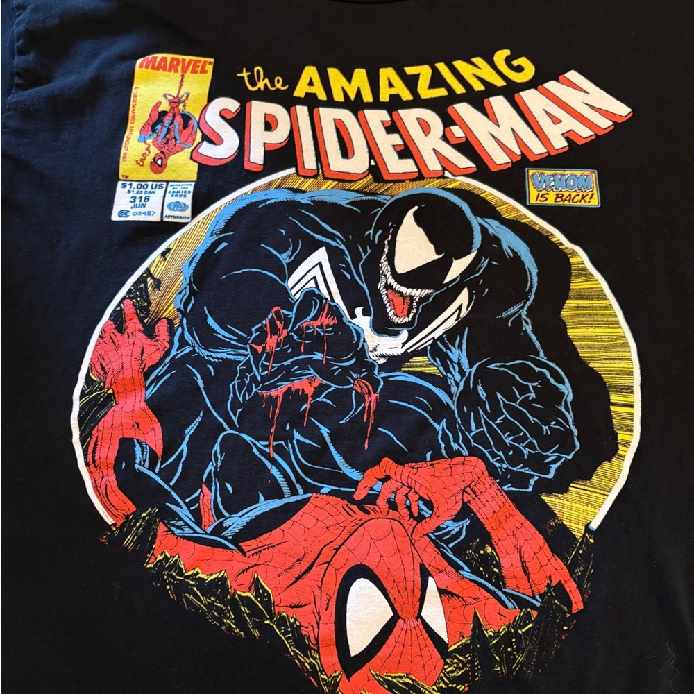 Marvel Black Spider-Man and Venom Tee size youth XL. Brand New only worn once.